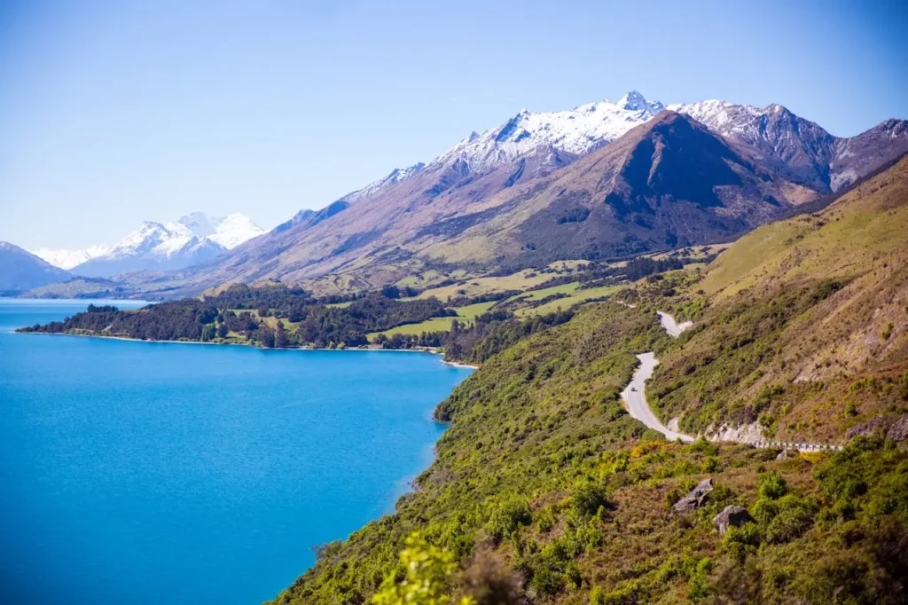 Best time to visit New Zealand. And best places to visit in New Zealand. 