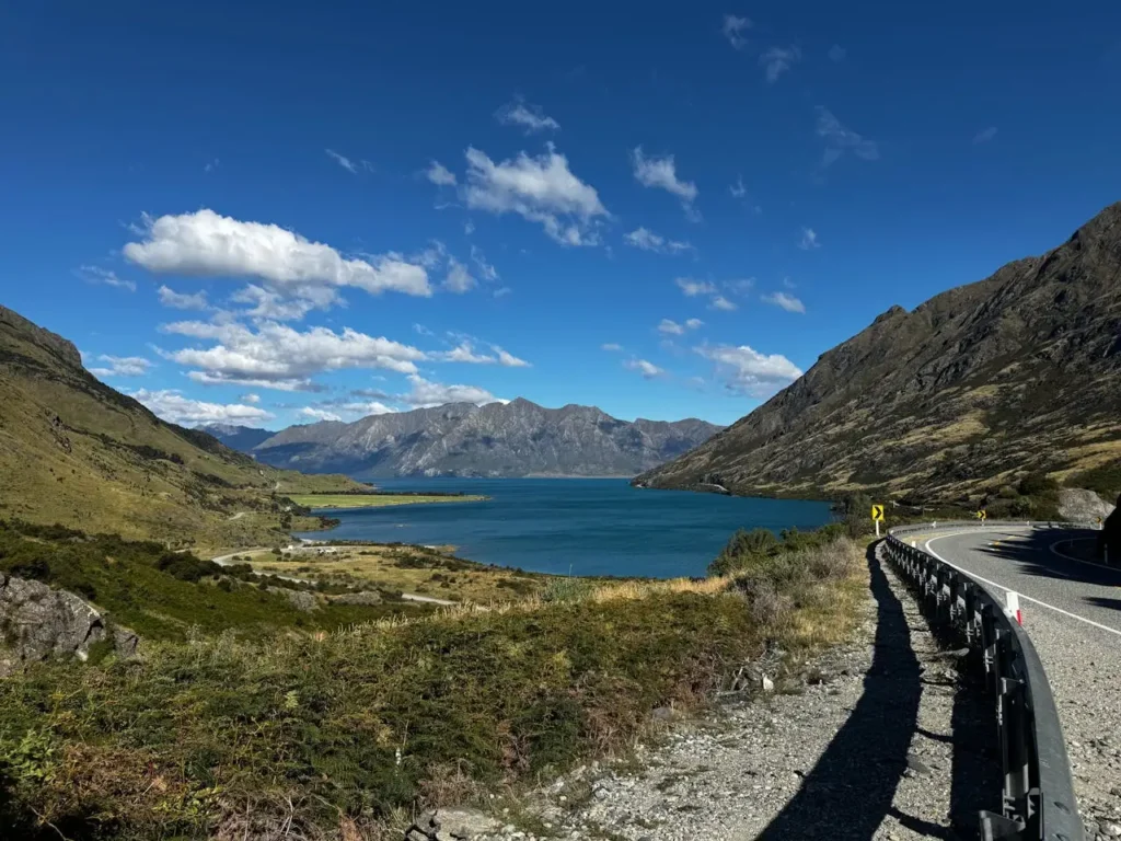 Best time to visit New Zealand. And best places to visit in New Zealand. 