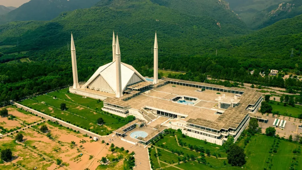 Ultimate Travel Guide: 15+ Best Places to Visit in Islamabad, Pakistan