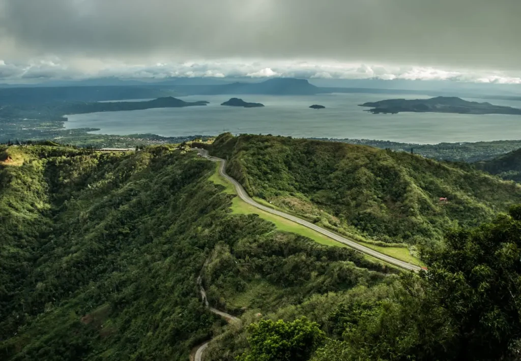 Places to Visit in Tagaytay 2026: Top 10 Spots & Hidden Gems